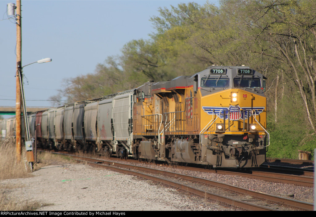 UP Grain Train at CP Airport